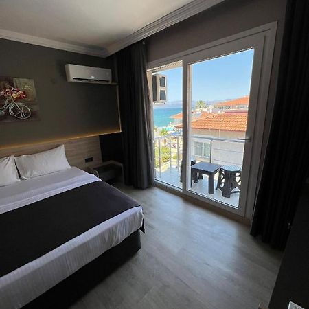 Grand Faik Hotel Çeşme Eksteriør bilde