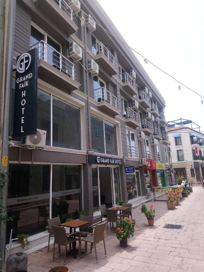 Grand Faik Hotel Çeşme Eksteriør bilde