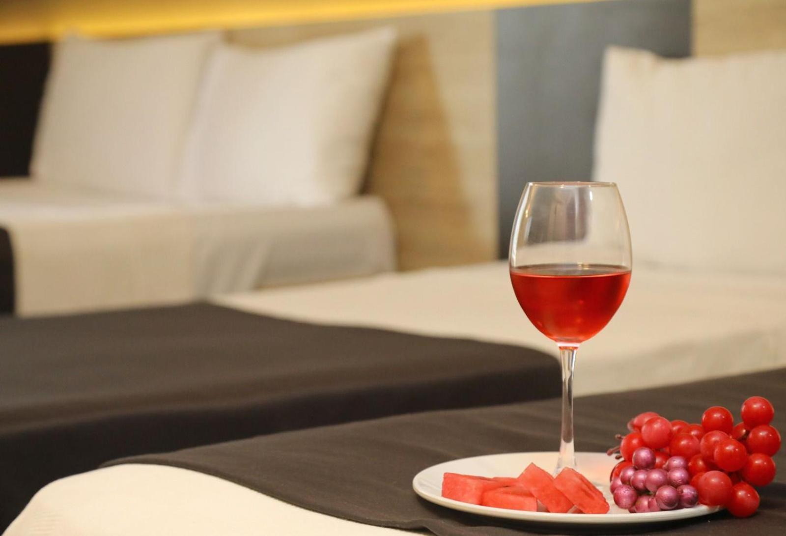 Grand Faik Hotel Çeşme Eksteriør bilde